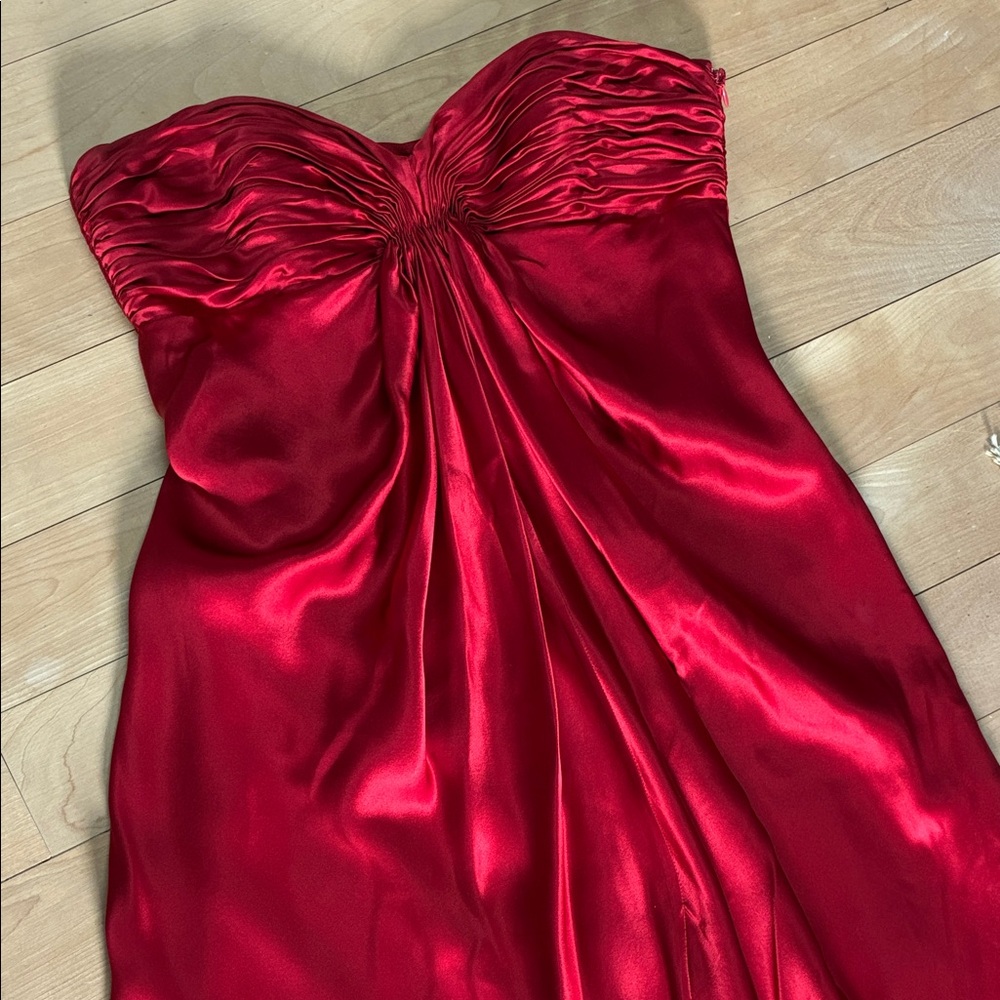 Laundry By Shelli Segal Strapless Satin Red Evening Gown